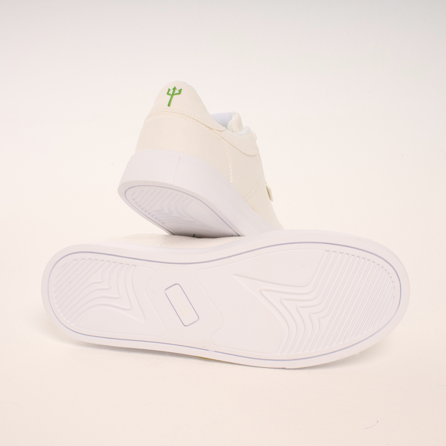 Coastal Cruiser - White